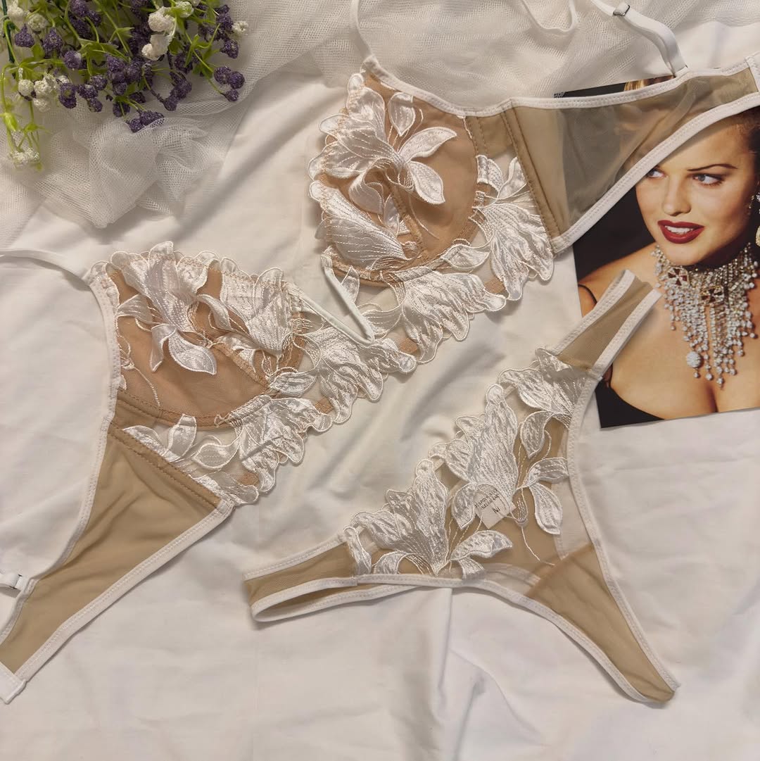 Women's Luxury Floral Applique Sheer Mesh Lingerie Set - Image 5